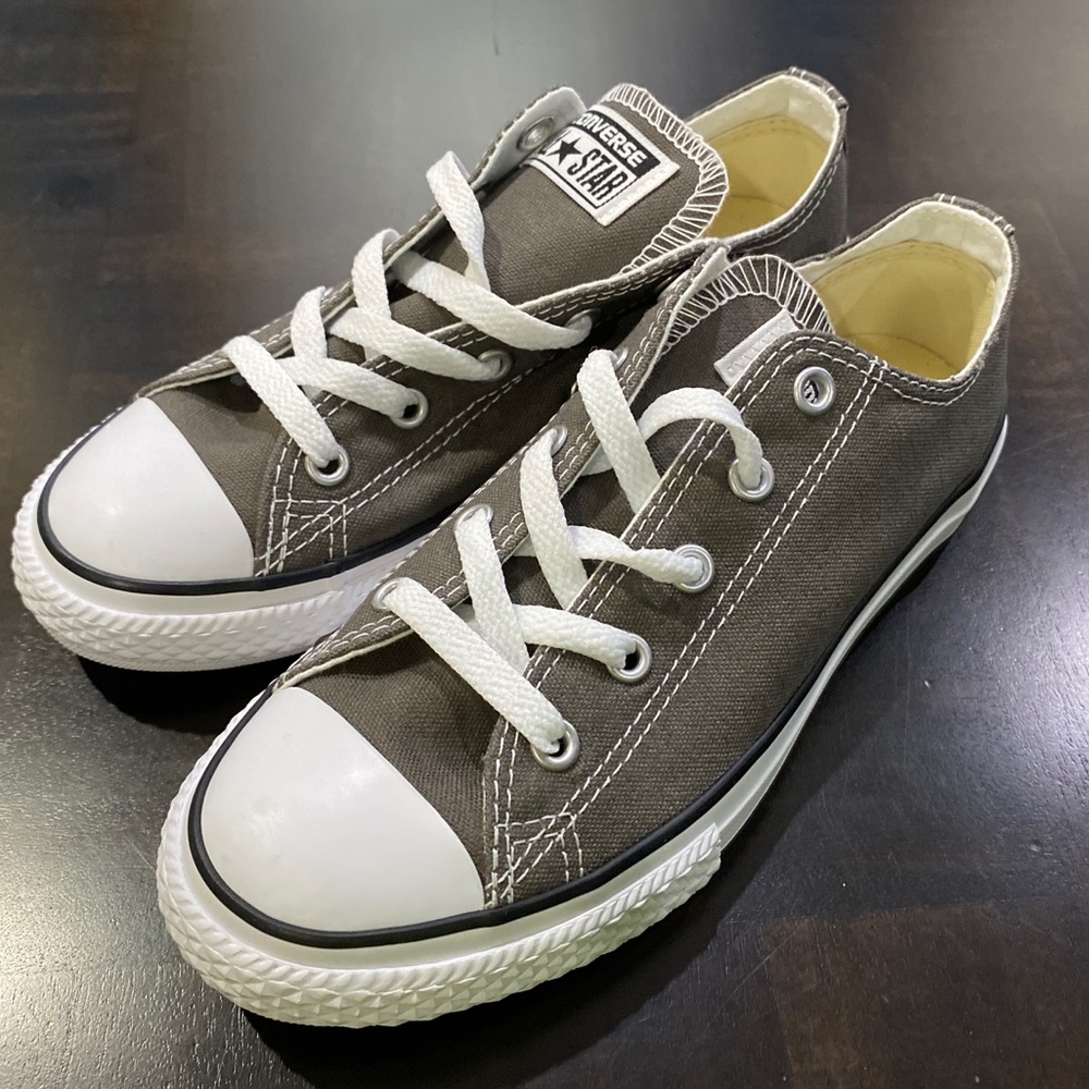 Converse Chuck Taylor Sneakers Size 2